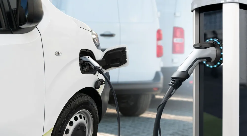 Installation de borne de recharge électrique IRVE dans le 66 - Cap Energie